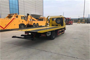 井陉非事故拖车