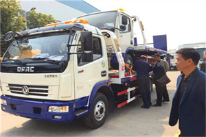 井陉汽车道路救援拖车价格